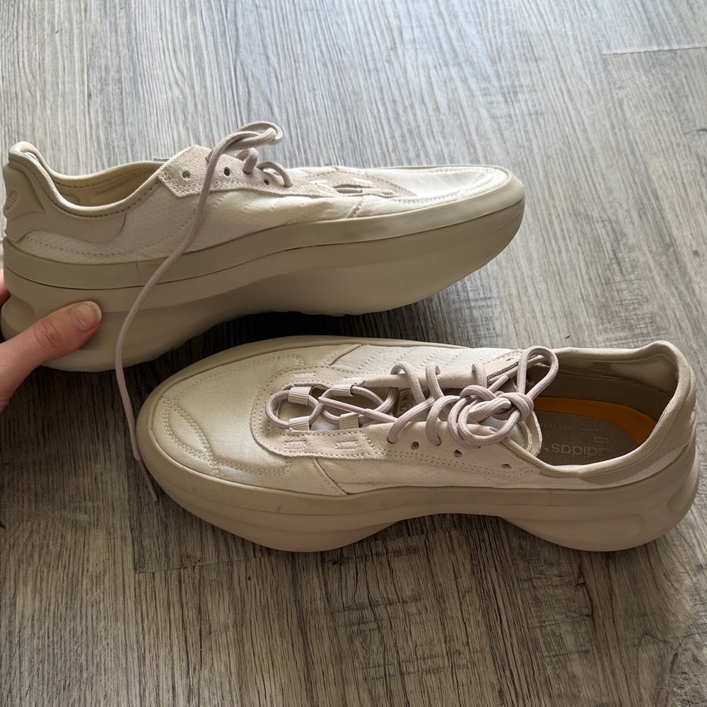 adidas Cream F-7848 Sneakers